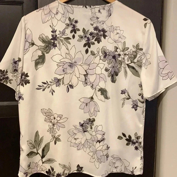 Floral  M - Picture 5 of 7